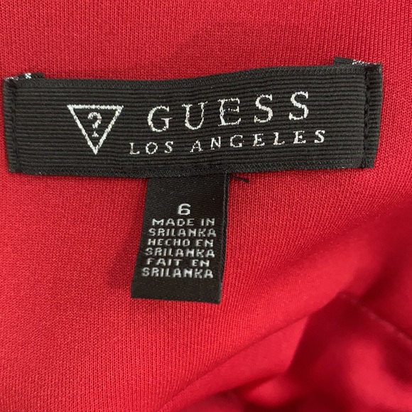 RED DRESS - Picture 9 of 10